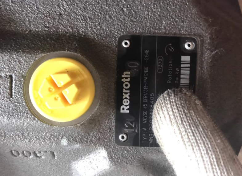 Rexroth R902428405 Piston Pump AA10VSO45DFR1/31R-PPA12N00-S